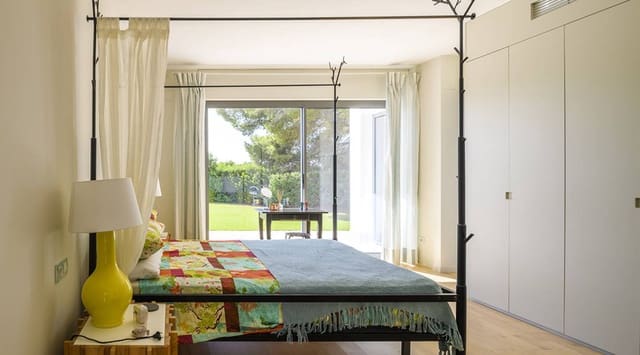 4 soveværelse Villa til salg i Las Colinas Golf, Orihuela med swimmingpool - € 1.580.000 (Ref: 9109165)