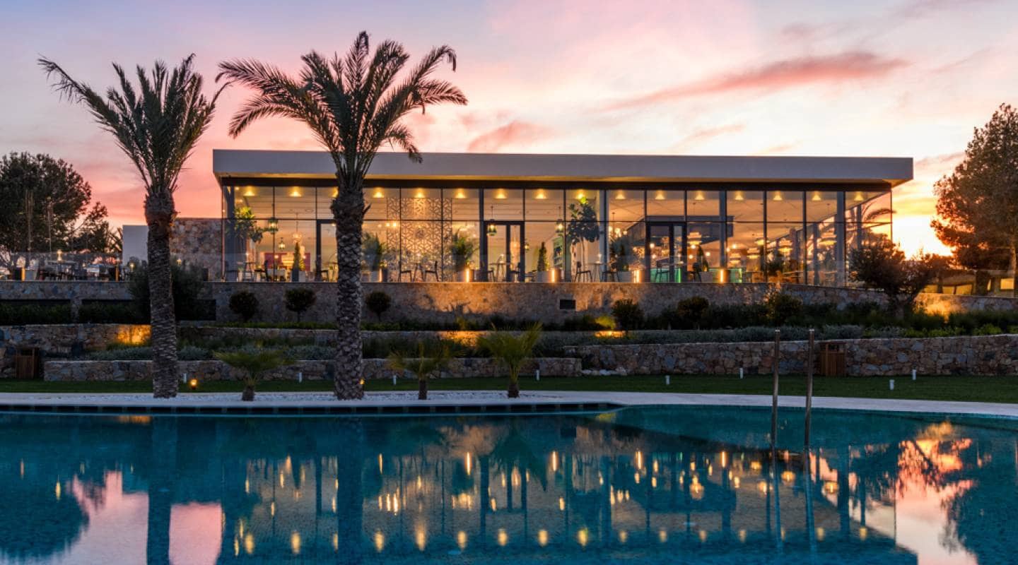 4 bedroom Villa for sale in Las Colinas Golf with pool - € 1,580,000 (Ref: 9109165)