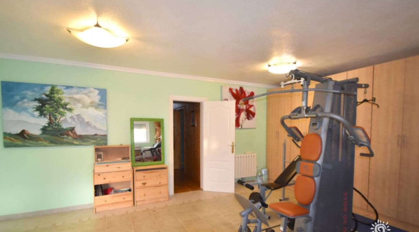 5 bedroom Villa for sale in Ciudad Quesada - € 630,000 (Ref: 9109166)