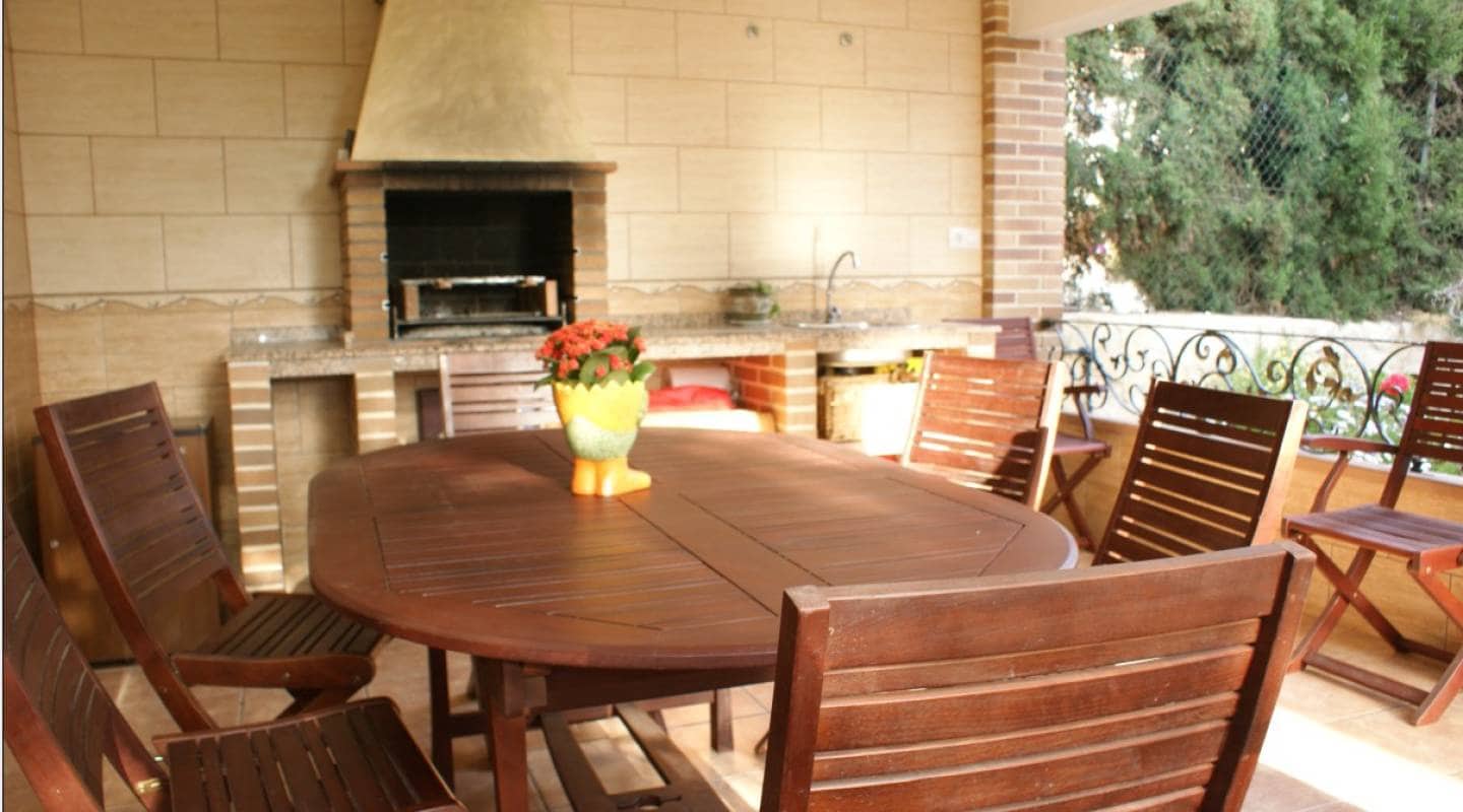 5 bedroom Villa for sale in Ciudad Quesada - € 630,000 (Ref: 9109166)