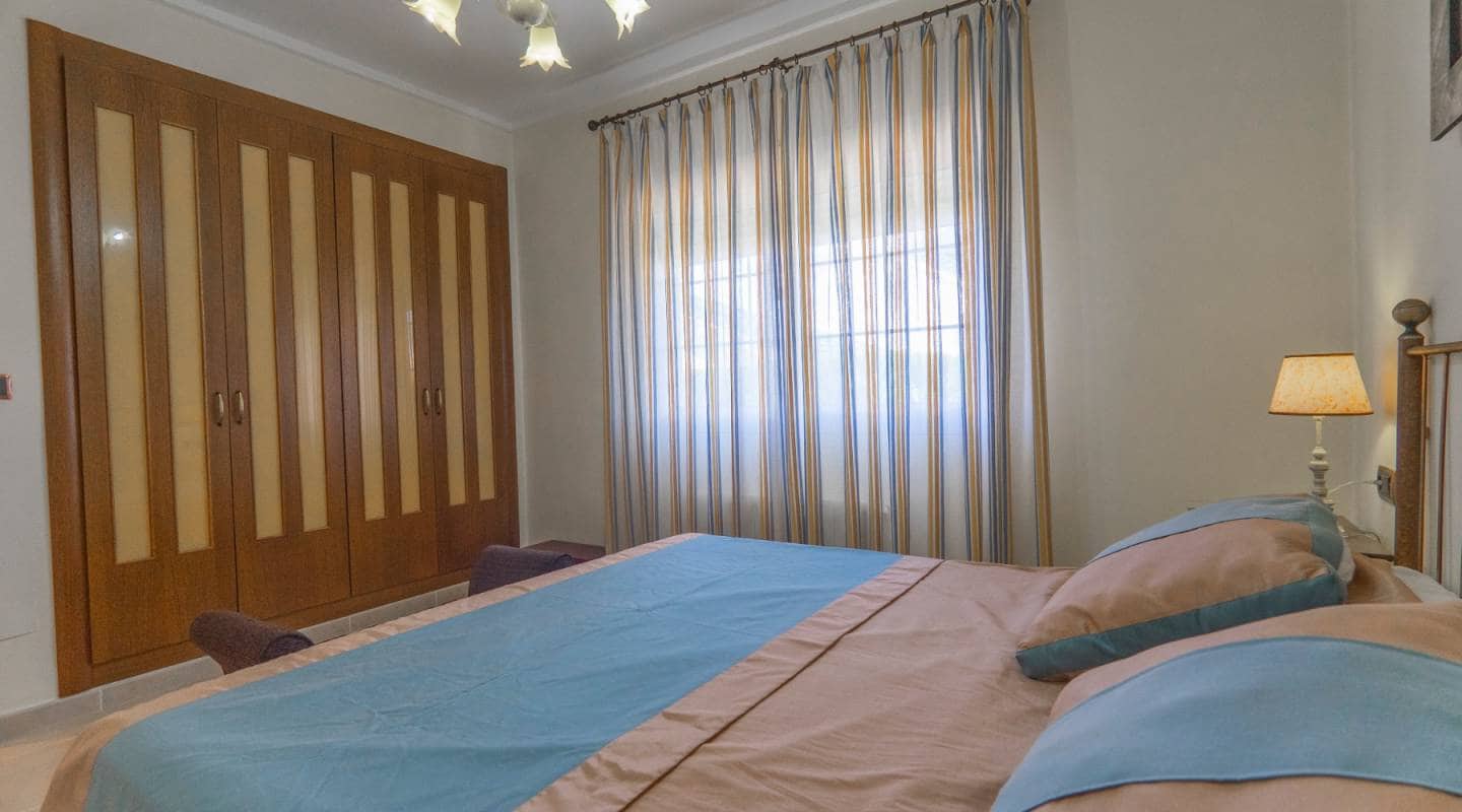 3 soveværelse Villa til salg i Dona Pepa med swimmingpool - € 749.000 (Ref: 9127403)