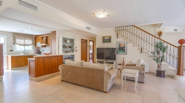 3 Zimmer Villa zu verkaufen in Doña Pepa, Rojales mit Pool - 779.000 € (Ref: 9127403)