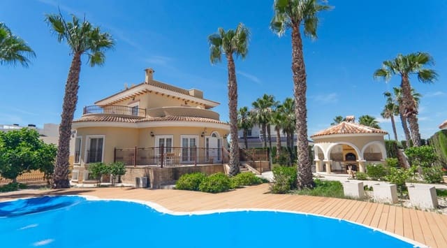 3 Zimmer Villa zu verkaufen in Doña Pepa, Rojales mit Pool - 779.000 € (Ref: 9127403)