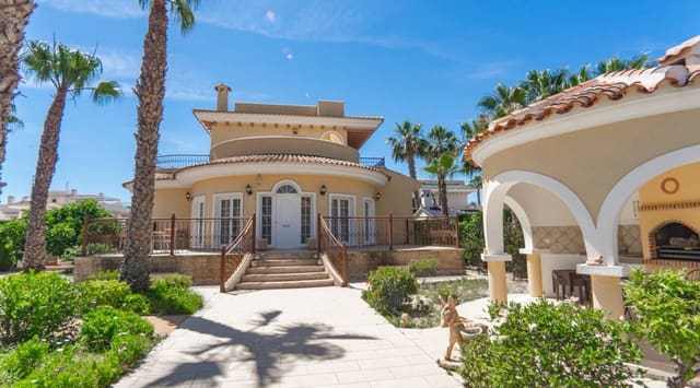 3 Zimmer Villa zu verkaufen in Doña Pepa, Rojales mit Pool - 779.000 € (Ref: 9127403)