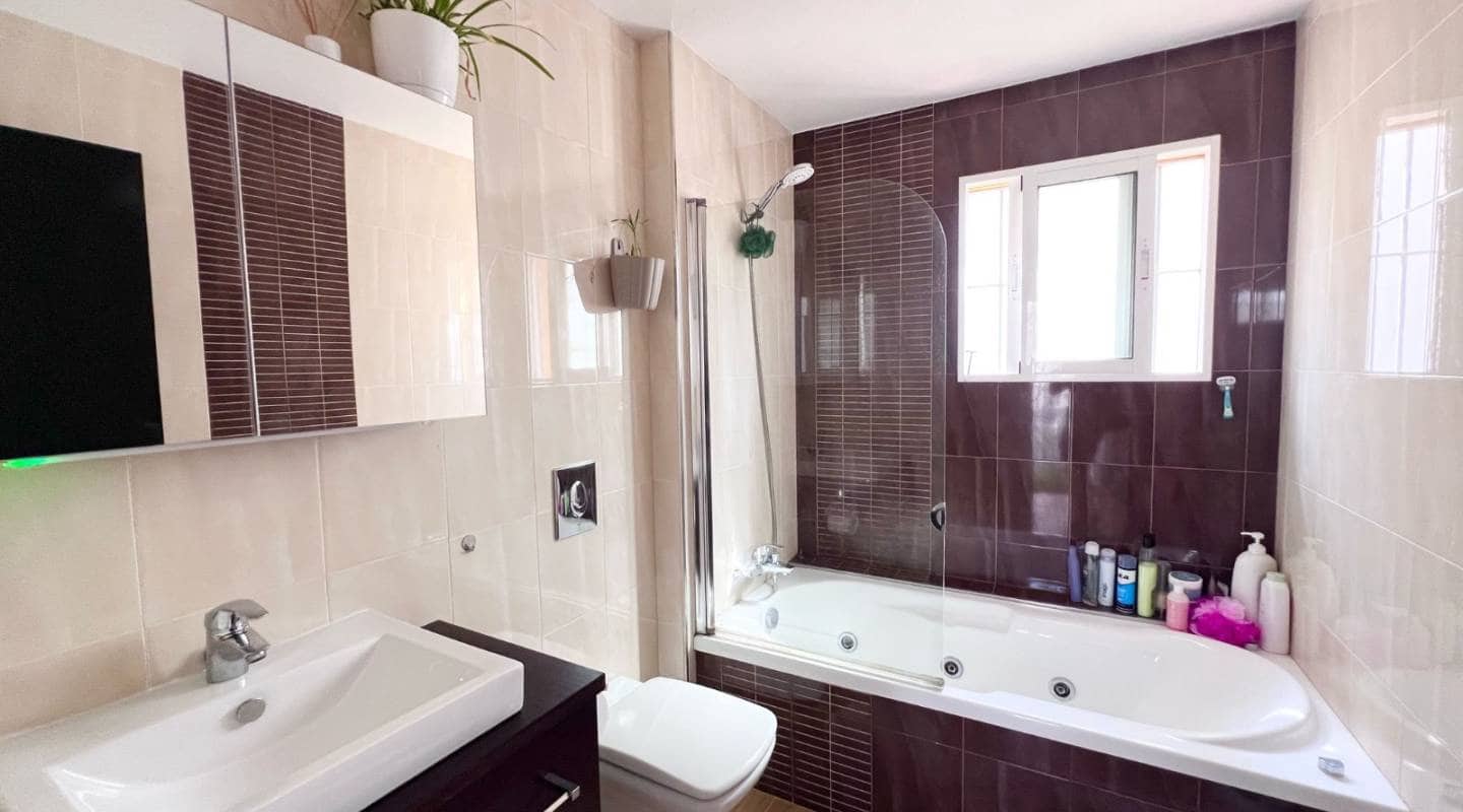 4 chambre Villa/Maison à vendre à Pueblo Lucero avec piscine - 589 950 € (Ref: 9127404)