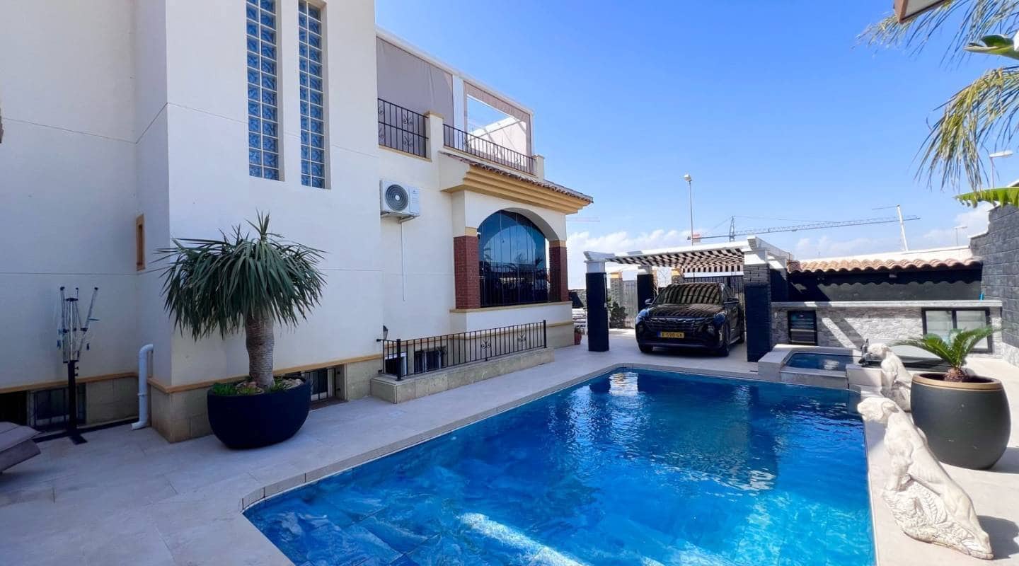 4 chambre Villa/Maison à vendre à Pueblo Lucero avec piscine - 589 950 € (Ref: 9127404)