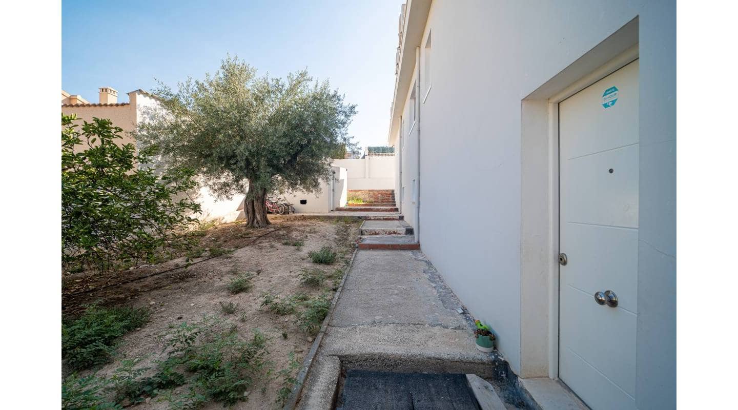 4 makuuhuone Huvila myytävänä paikassa Ciudad Quesada mukana uima-altaan - 549 950 € (Ref: 9127407)