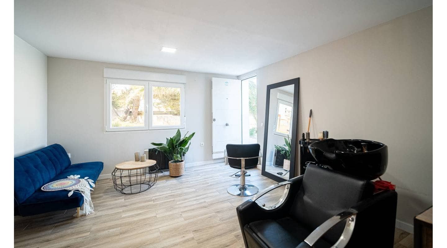 4 makuuhuone Huvila myytävänä paikassa Ciudad Quesada mukana uima-altaan - 549 950 € (Ref: 9127407)