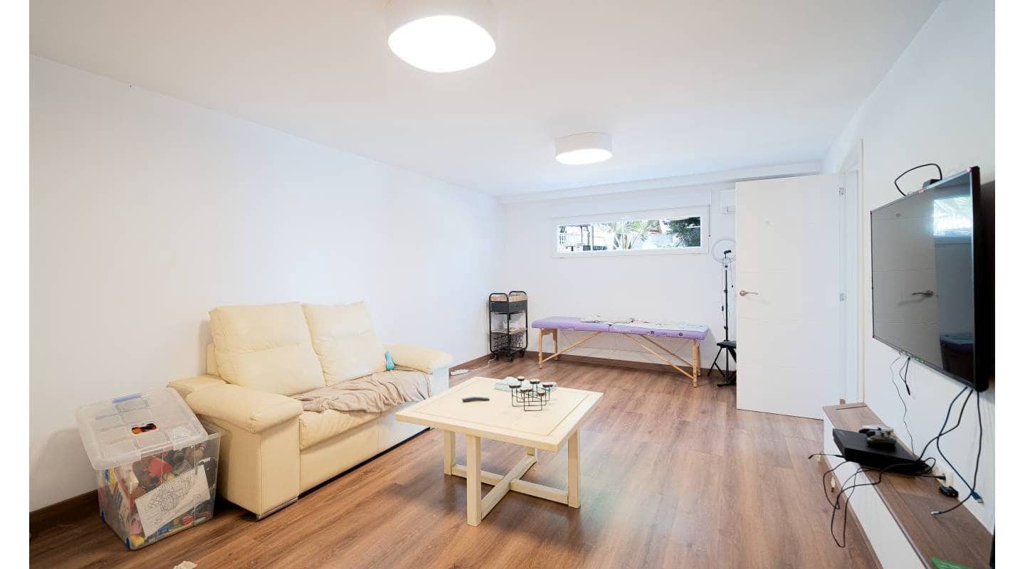 4 makuuhuone Huvila myytävänä paikassa Ciudad Quesada mukana uima-altaan - 549 950 € (Ref: 9127407)