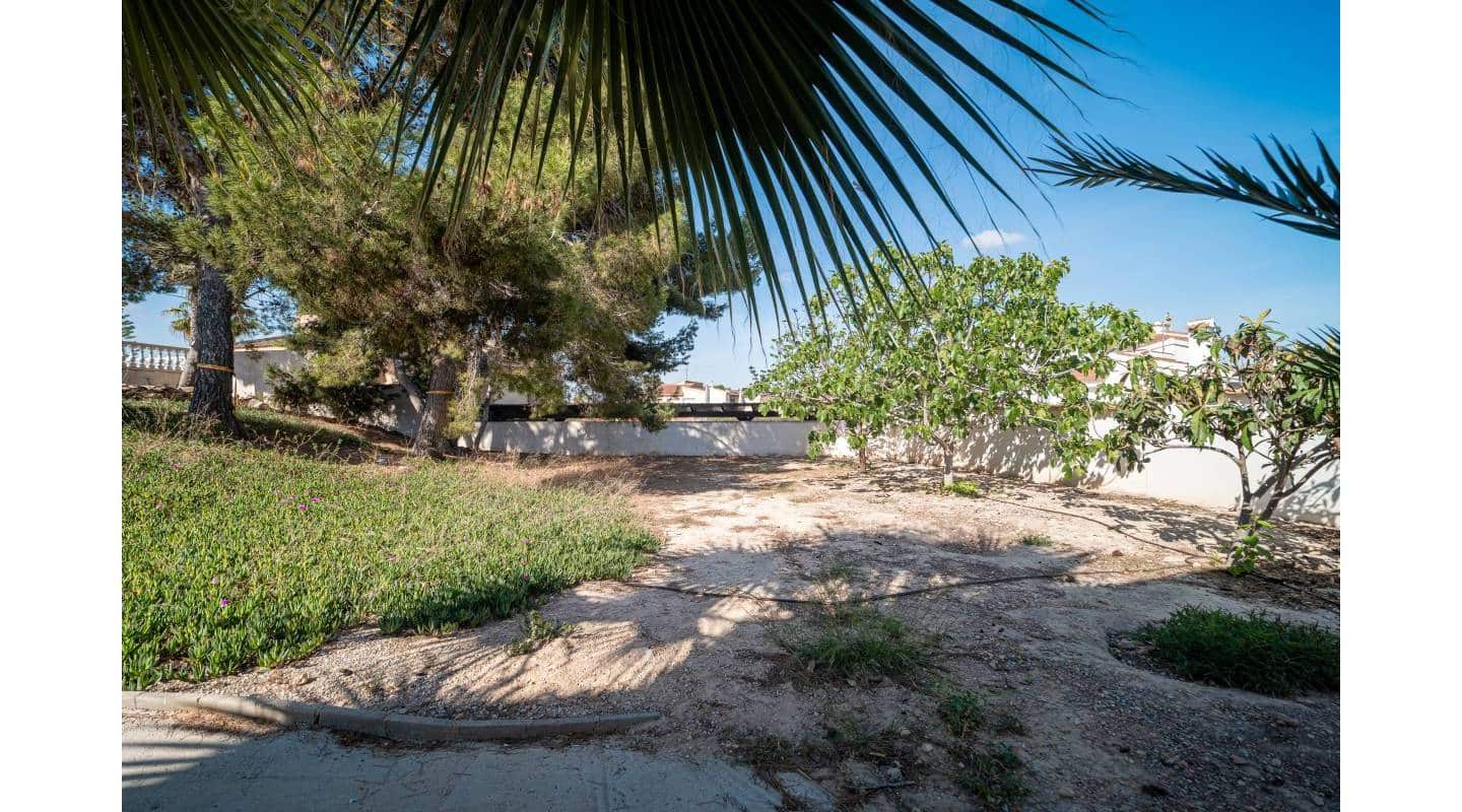 4 makuuhuone Huvila myytävänä paikassa Ciudad Quesada mukana uima-altaan - 549 950 € (Ref: 9127407)