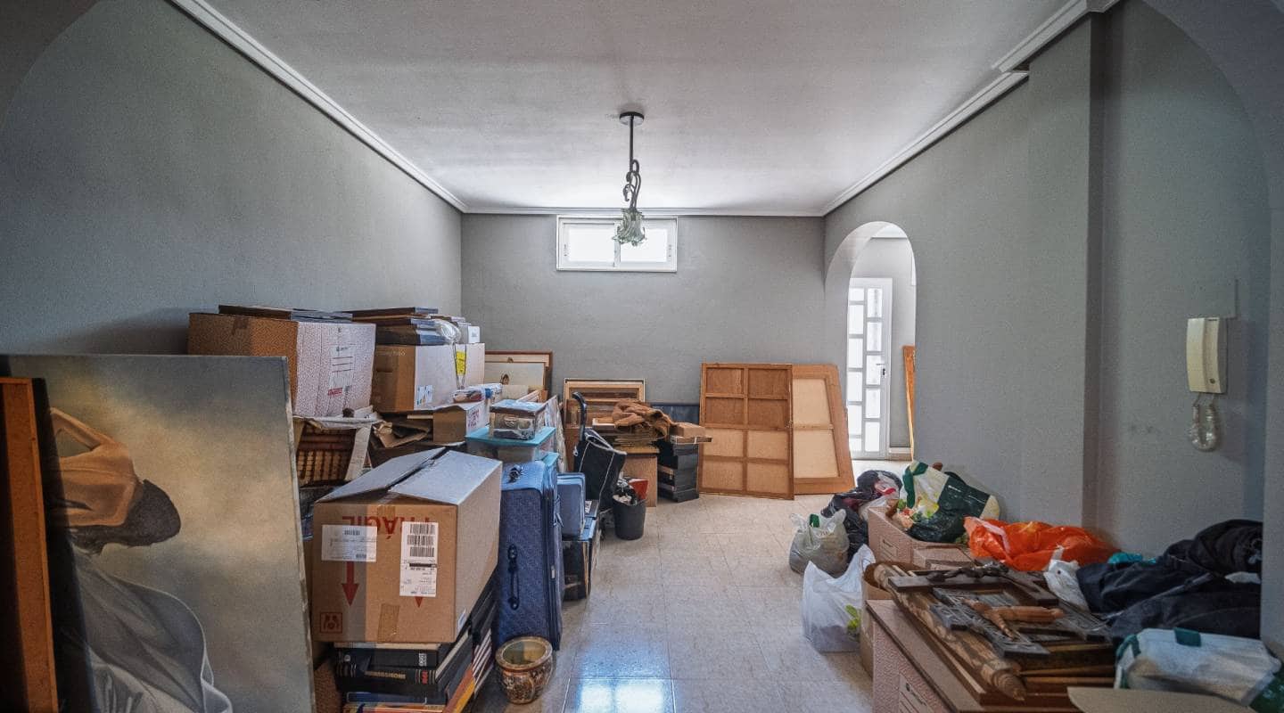 4 bedroom Villa for sale in Dona Pepa with pool - € 1,099,000 (Ref: 9127414)