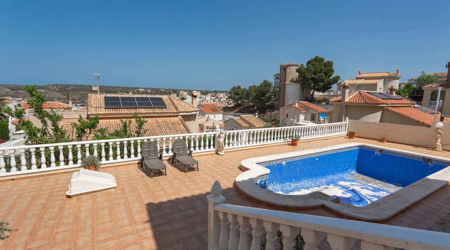 3 makuuhuone Huvila myytävänä paikassa La Marquesa - 299 950 € (Ref: 9127415)