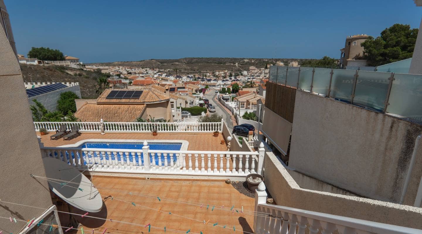 3 makuuhuone Huvila myytävänä paikassa La Marquesa - 299 950 € (Ref: 9127415)