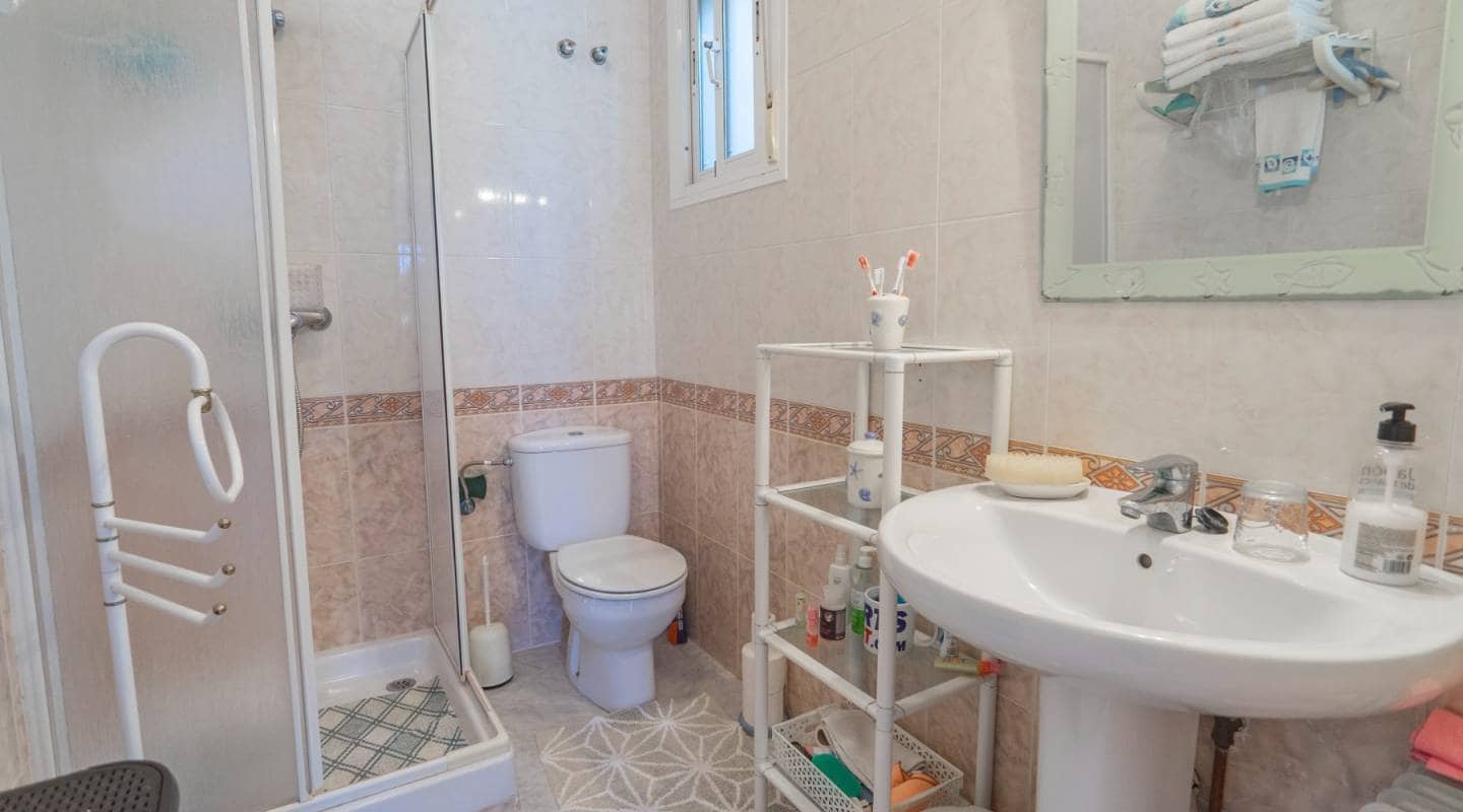 3 makuuhuone Huvila myytävänä paikassa La Marquesa - 299 950 € (Ref: 9127415)