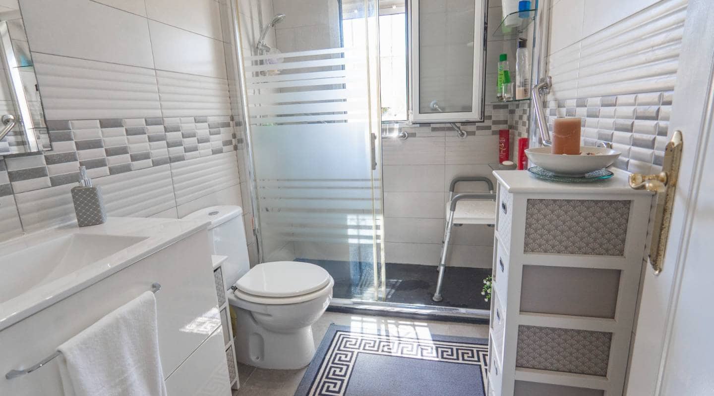 3 makuuhuone Huvila myytävänä paikassa La Marquesa - 299 950 € (Ref: 9127415)