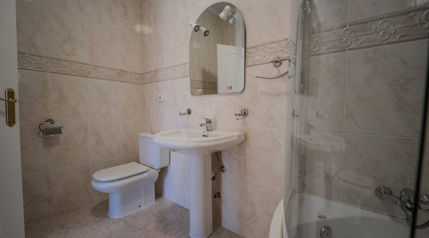 5 makuuhuone Huvila myytävänä paikassa Dona Pepa - 680 000 € (Ref: 9127417)