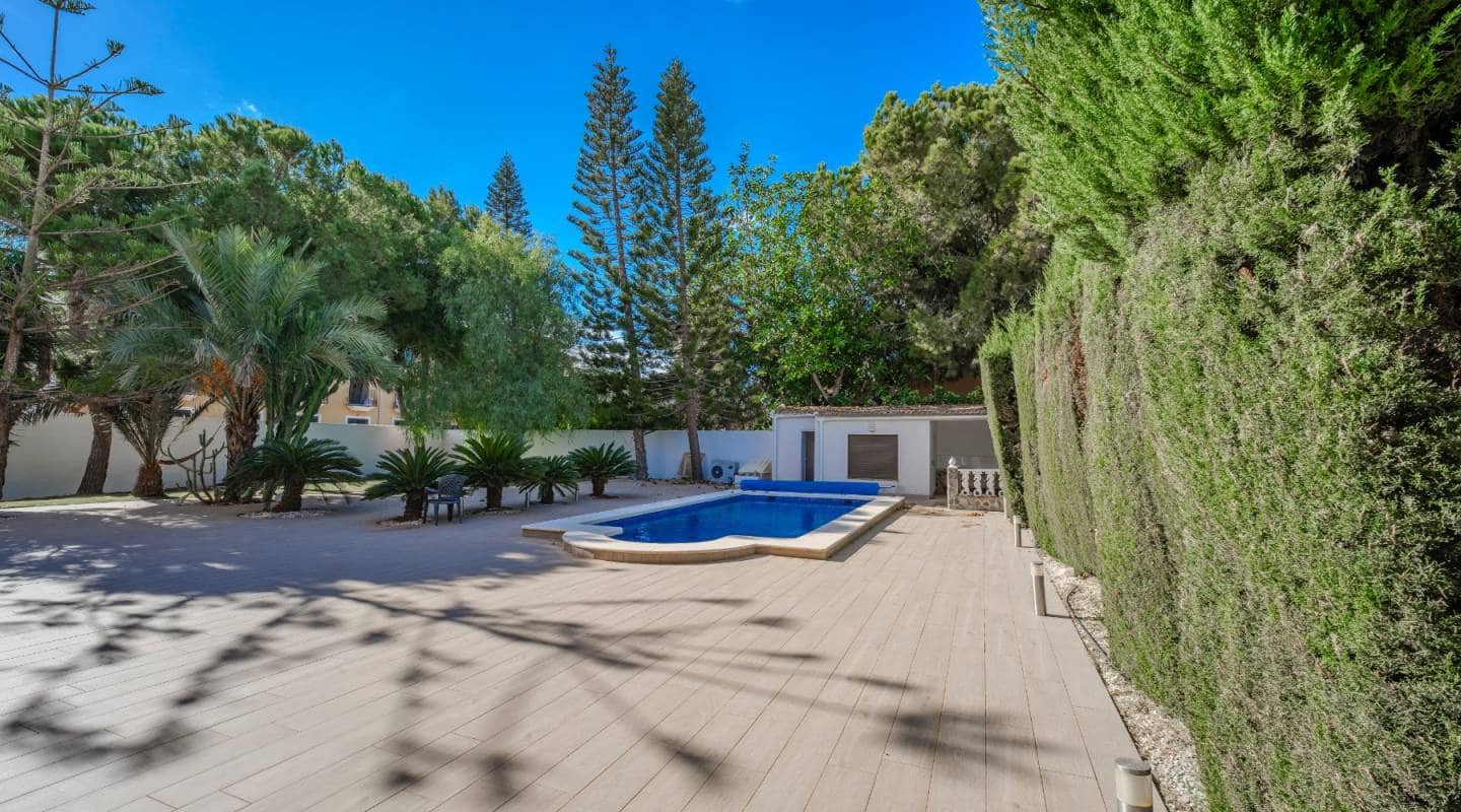 5 makuuhuone Huvila myytävänä paikassa Dona Pepa - 680 000 € (Ref: 9127417)