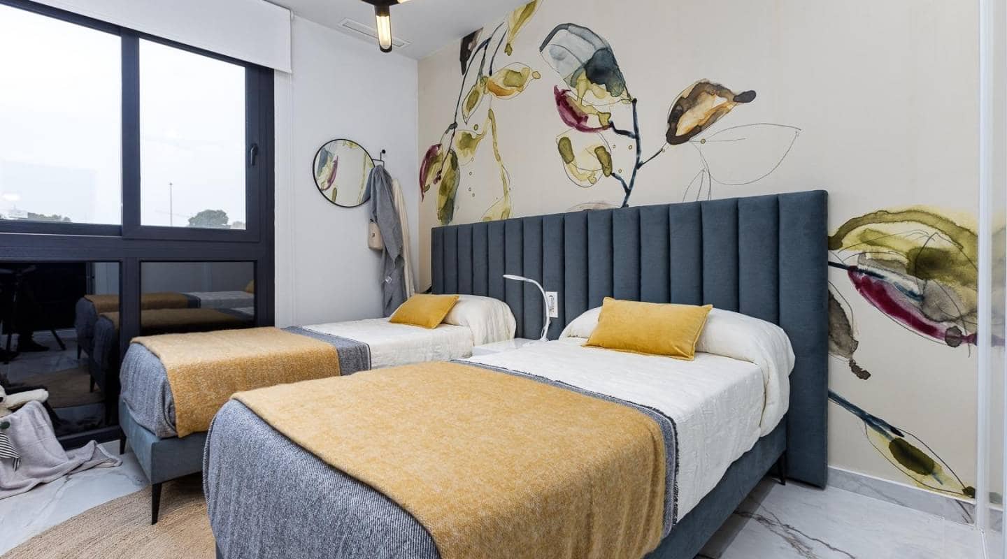 Chalet de 3 habitaciones en Ciudad Quesada en venta con piscina - 496.000 € (Ref: 9223602)