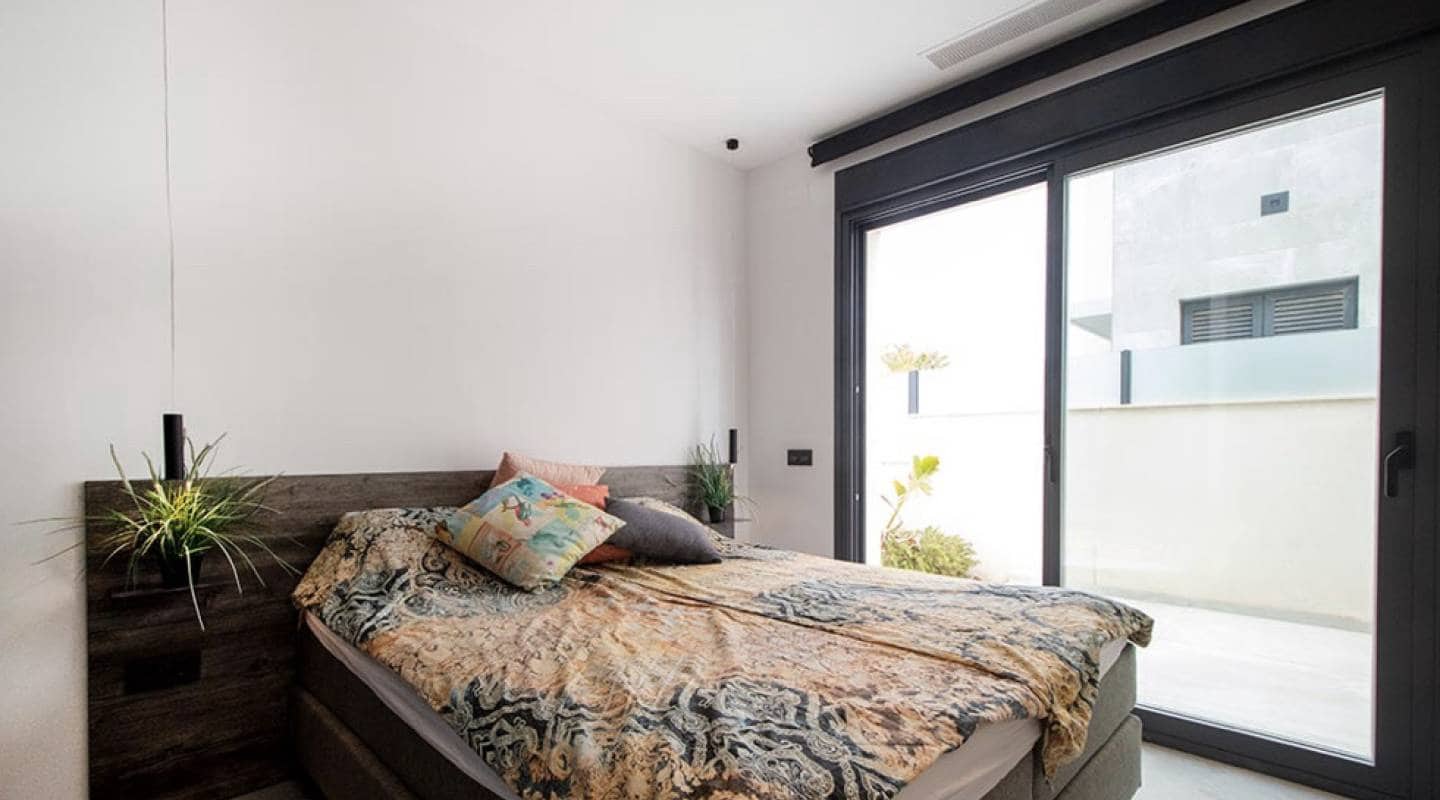 5 quarto Moradia para venda em Ciudad Quesada com piscina - 850 000 € (Ref: 9289474)