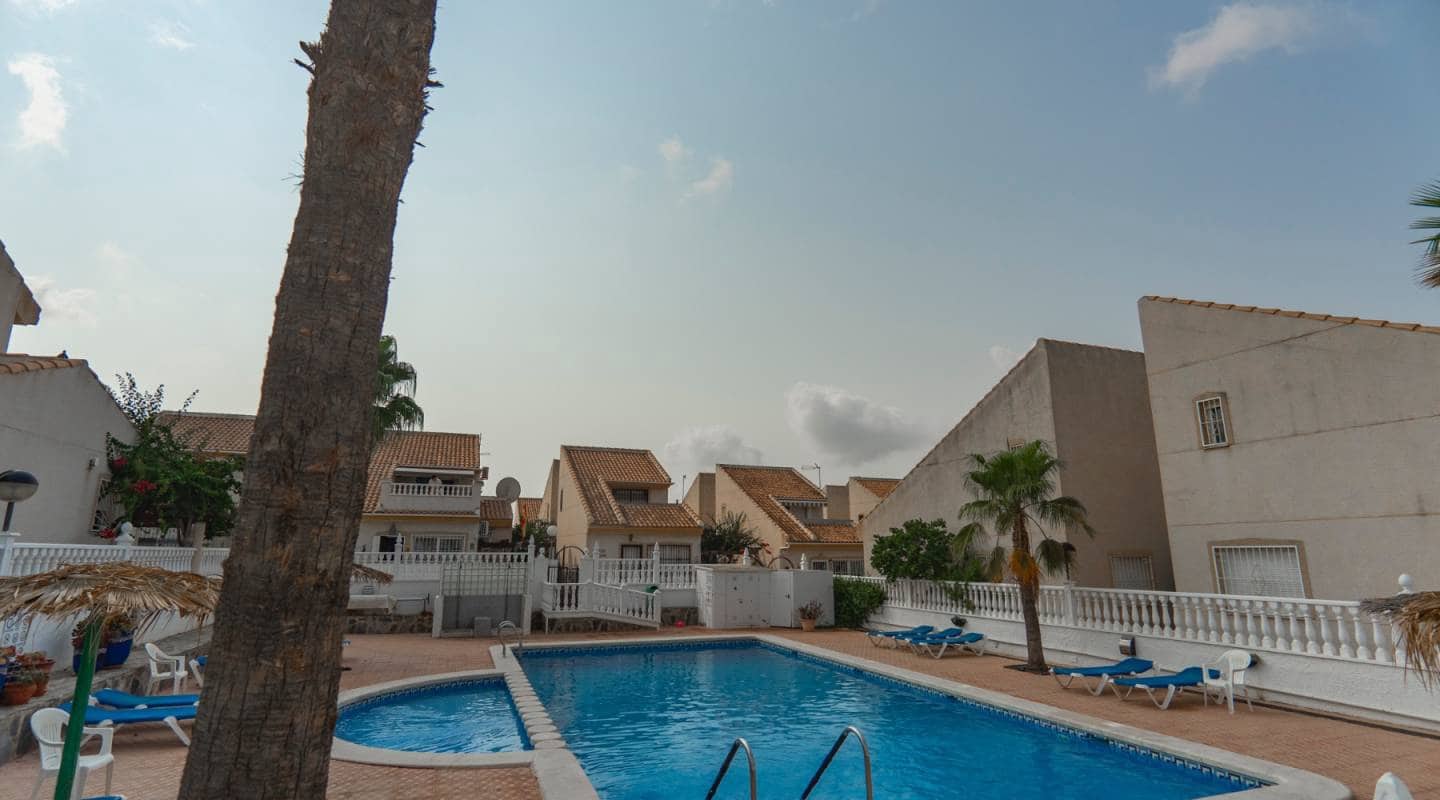 3 bedroom Villa for sale in Ciudad Quesada with pool - € 164,950 (Ref: 9289476)