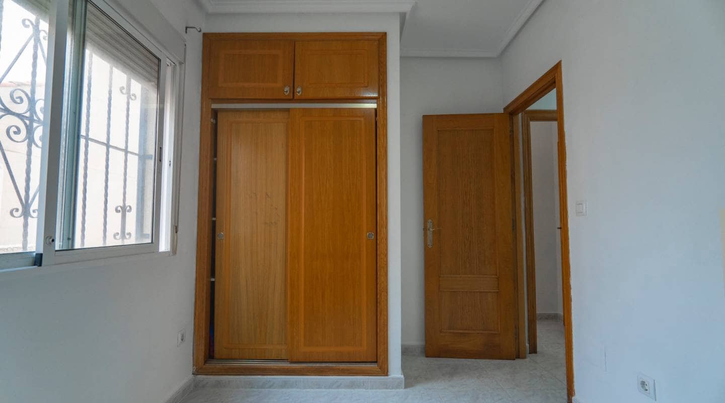 3 bedroom Villa for sale in Ciudad Quesada with pool - € 164,950 (Ref: 9289476)