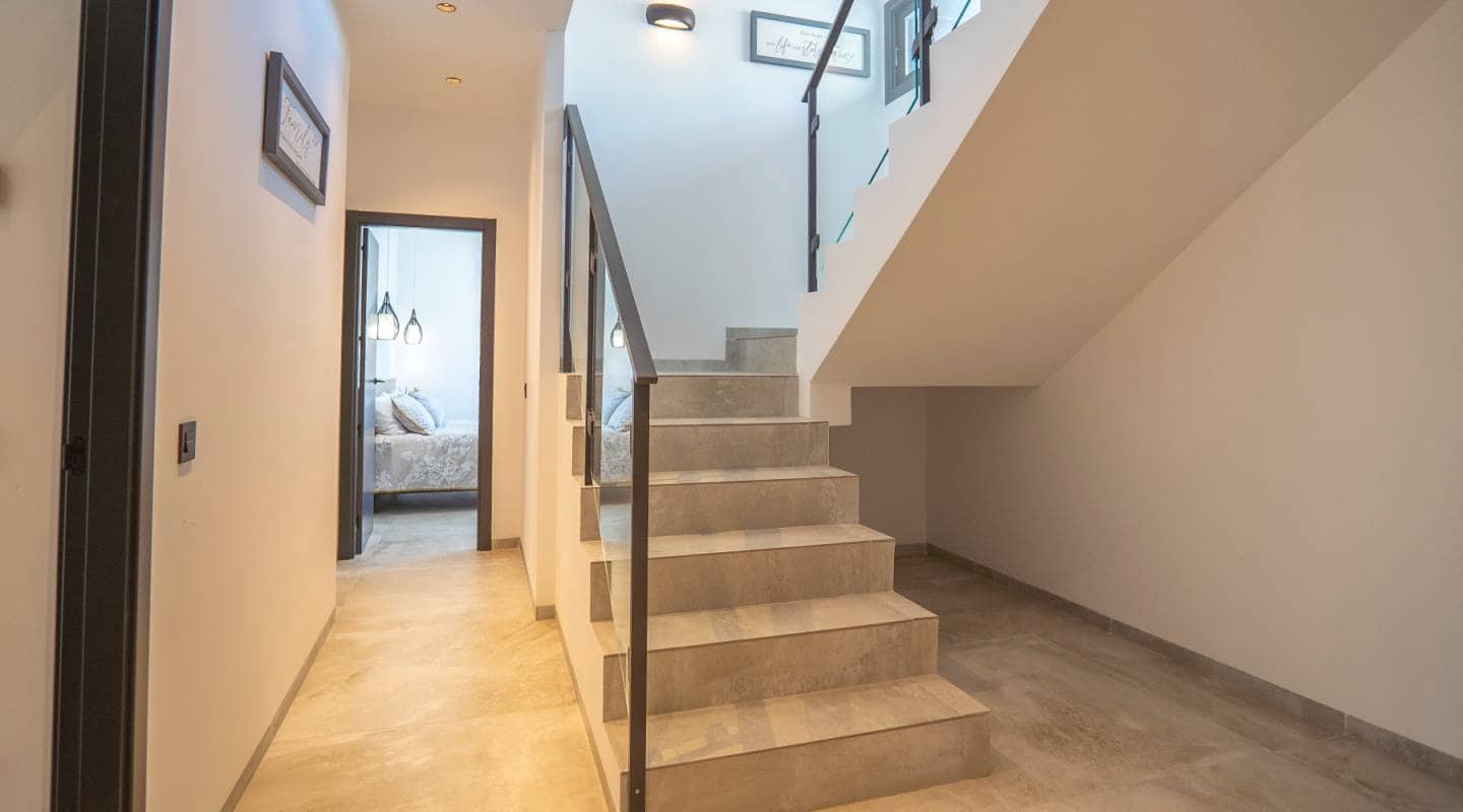 5 soveværelse Villa til salg i Ciudad Quesada med swimmingpool - € 795.000 (Ref: 9289478)