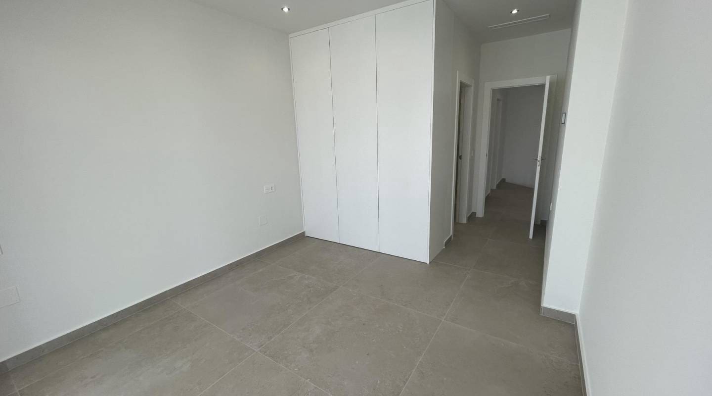 3 bedroom Villa for sale in Ciudad Quesada with pool - € 799,900 (Ref: 9289482)