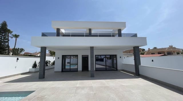 3 Zimmer Villa zu verkaufen in Ciudad Quesada, Rojales mit Pool - 799.900 € (Ref: 9289482)