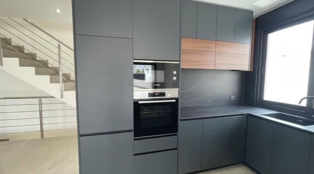 3 Zimmer Villa zu verkaufen in Ciudad Quesada, Rojales mit Pool - 799.900 € (Ref: 9289482)