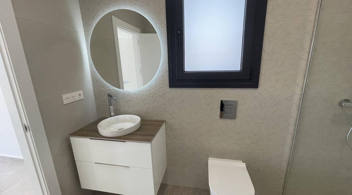 3 bedroom Villa for sale in Ciudad Quesada with pool - € 799,900 (Ref: 9289482)