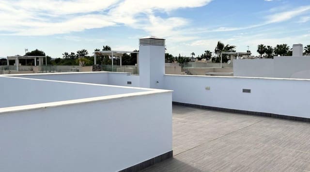 3 bedroom Villa for sale in Ciudad Quesada, Rojales with pool - € 529,000 (Ref: 9289483)
