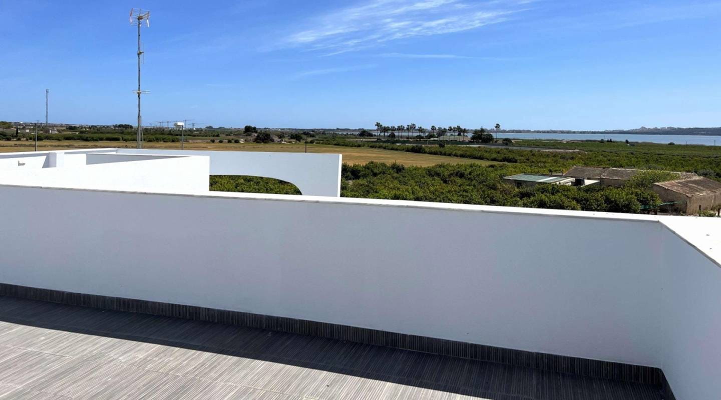 3 bedroom Villa for sale in Ciudad Quesada with pool - € 770,000 (Ref: 9289484)