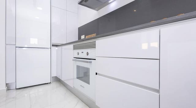 2 soveværelse Lejlighed til salg i Jacarilla - € 139.000 (Ref: 9289486)