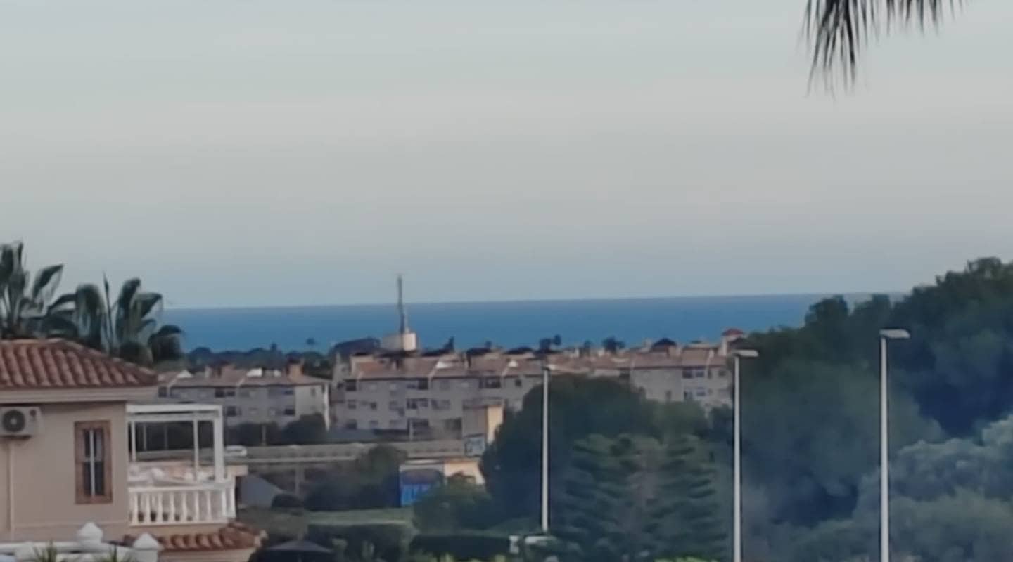 3 Zimmer Villa zu verkaufen in Villamartin mit Pool - 369.000 € (Ref: 9311214)