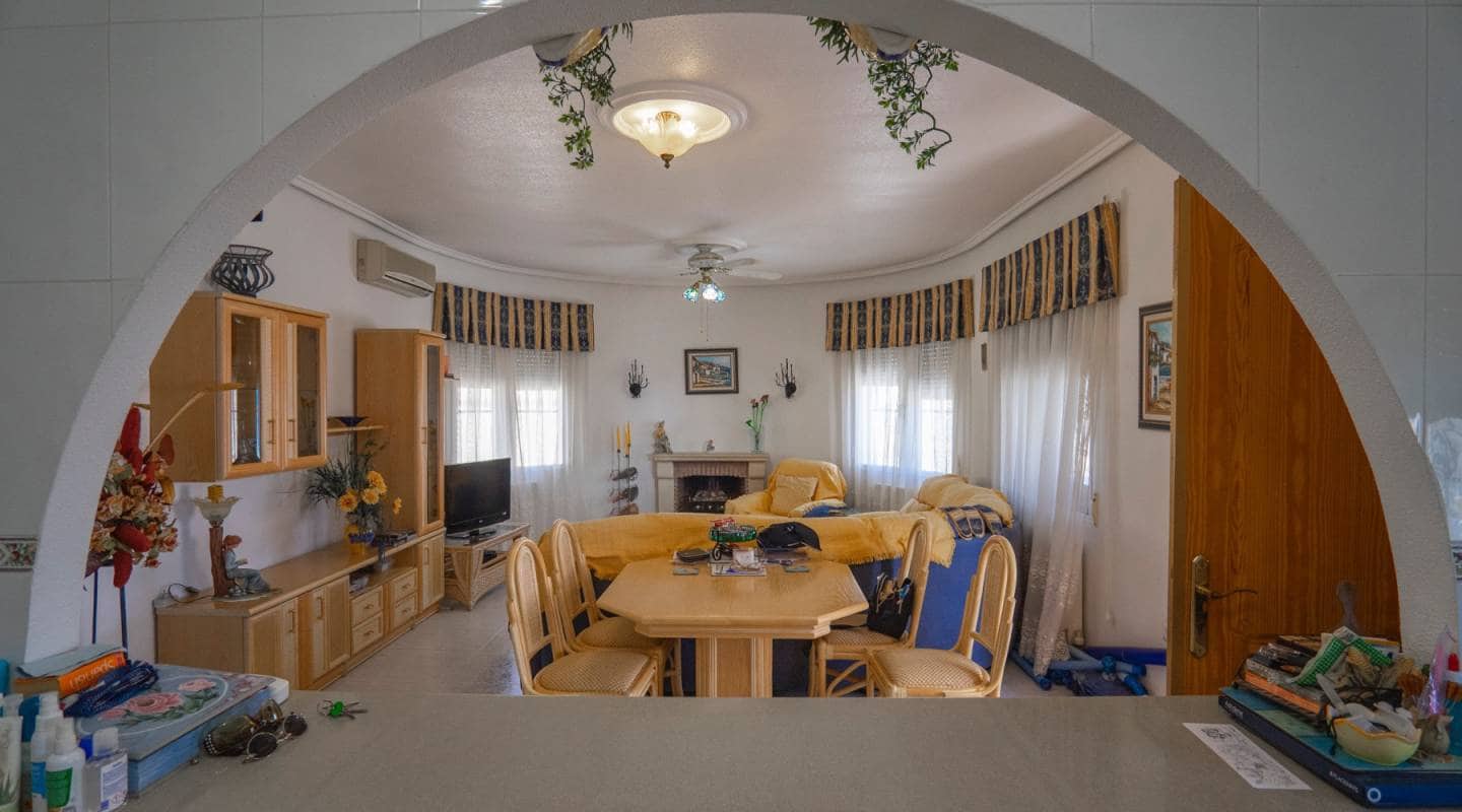 3 bedroom Villa for sale in Ciudad Quesada with pool - € 380,000 (Ref: 9311217)