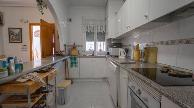 3 bedroom Villa for sale in Ciudad Quesada, Rojales with pool - € 380,000 (Ref: 9311217)