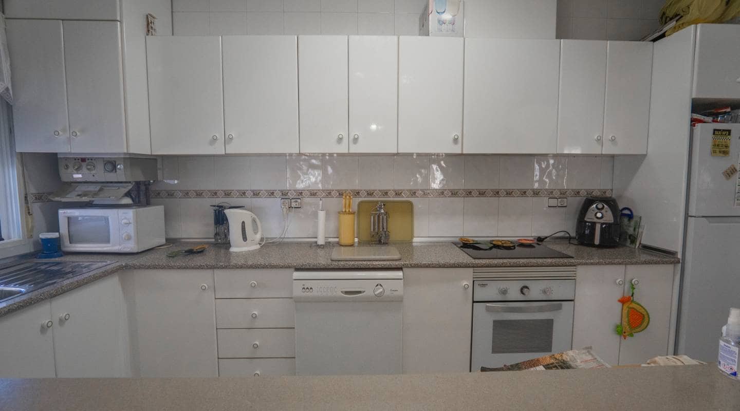 3 bedroom Villa for sale in Ciudad Quesada with pool - € 380,000 (Ref: 9311217)