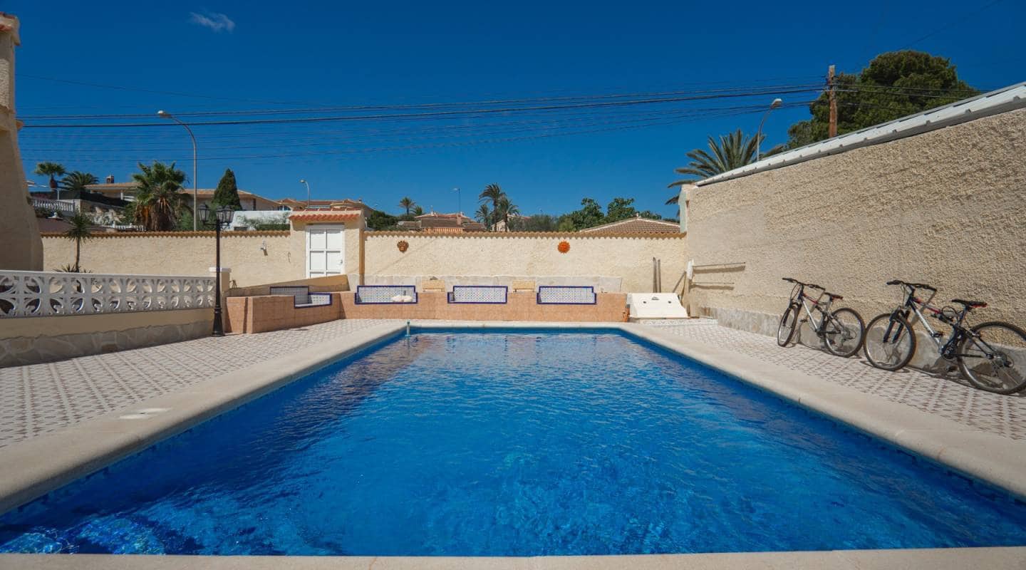 3 bedroom Villa for sale in Ciudad Quesada with pool - € 380,000 (Ref: 9311217)