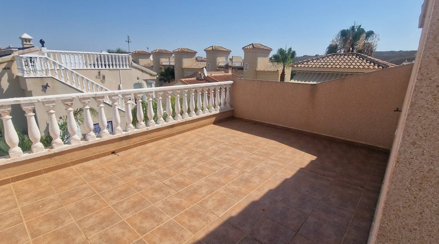 2 soveværelse Villa til salg i La Marquesa med swimmingpool - € 285.000 (Ref: 9311535)