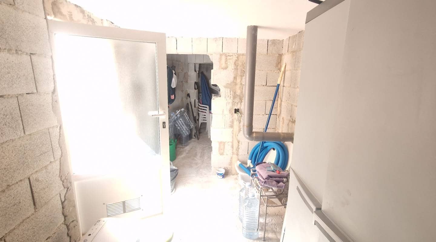 2 soveværelse Villa til salg i La Marquesa med swimmingpool - € 285.000 (Ref: 9311535)