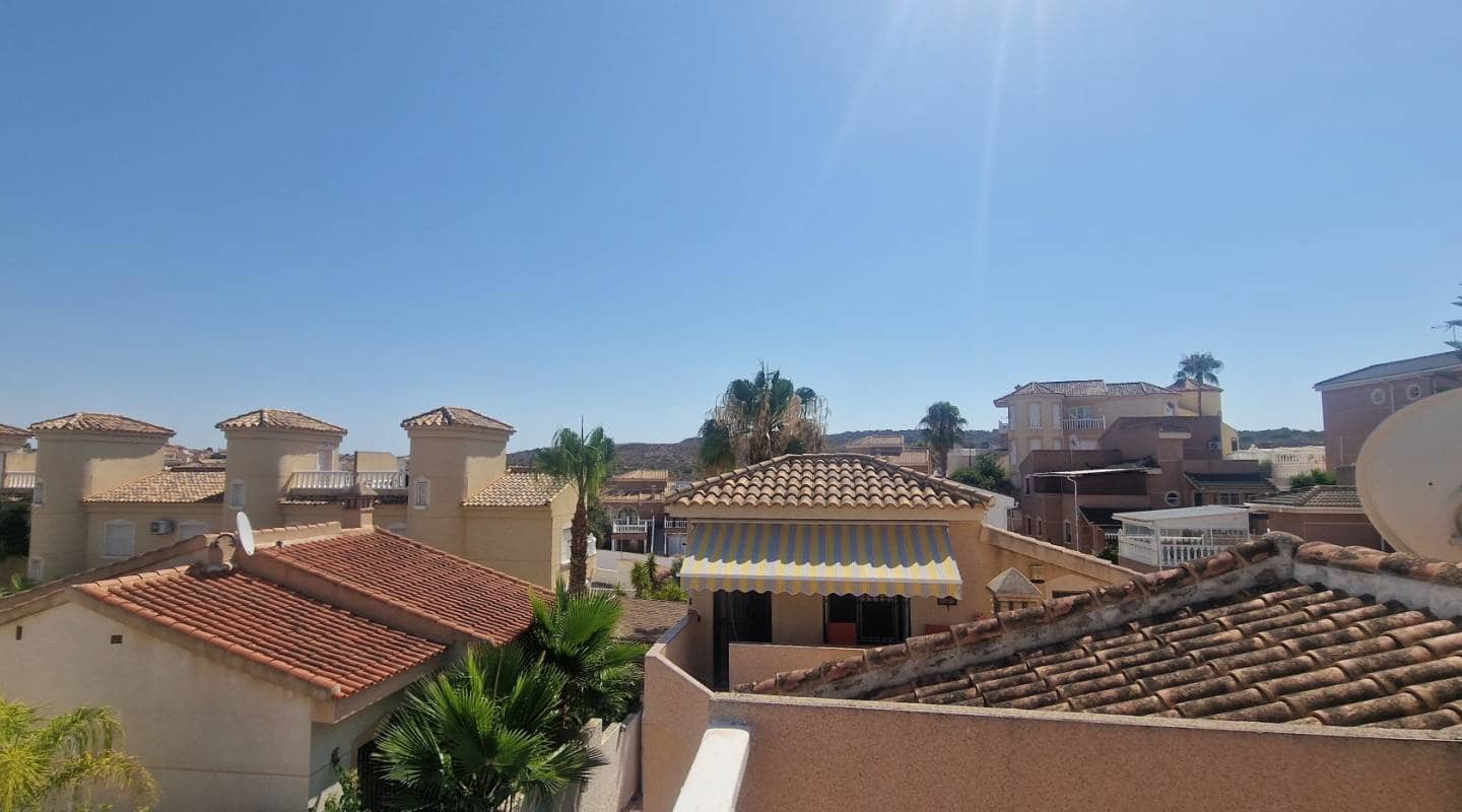 2 soveværelse Villa til salg i La Marquesa med swimmingpool - € 285.000 (Ref: 9311535)