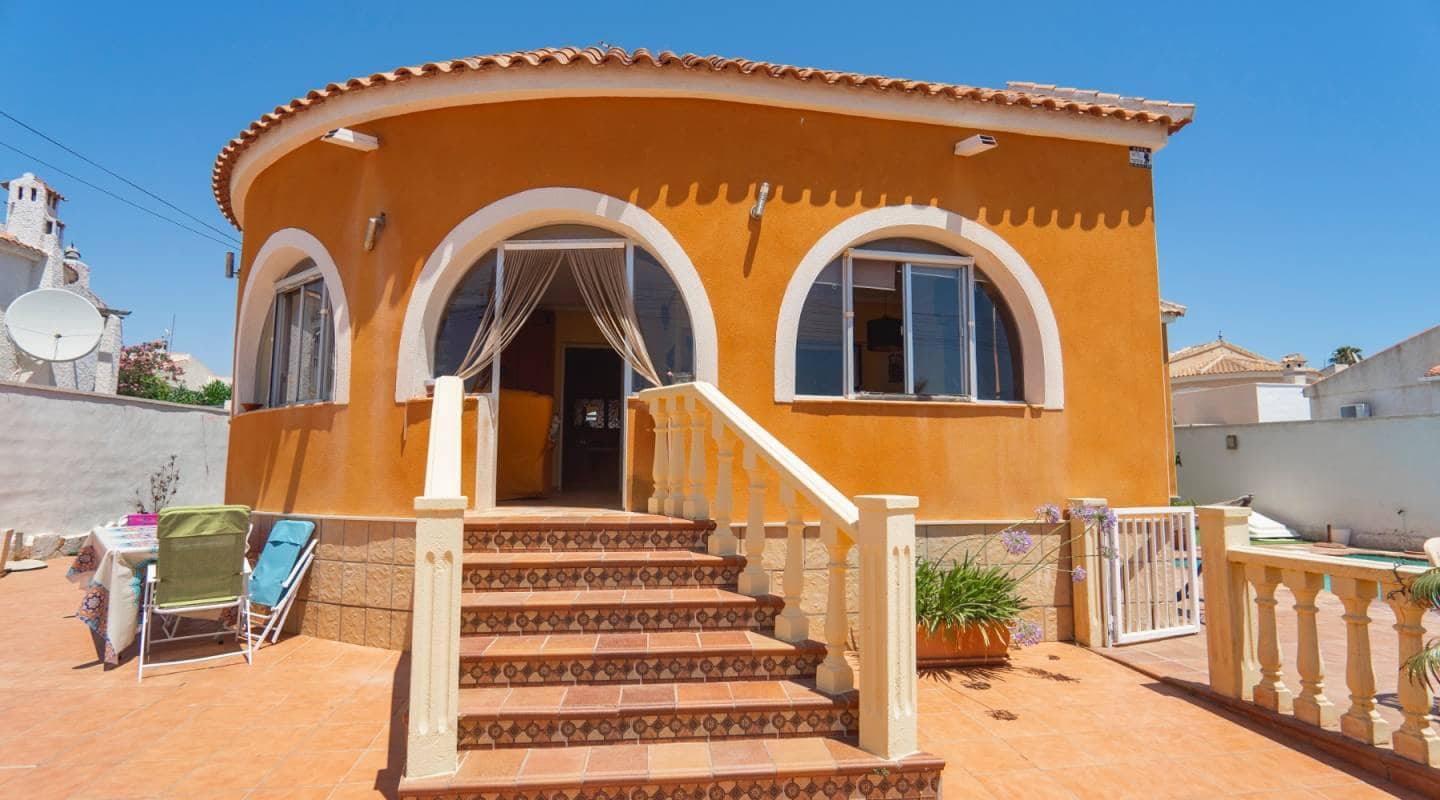 4 bedroom Villa for sale in Ciudad Quesada with pool - € 419,950 (Ref: 9311536)