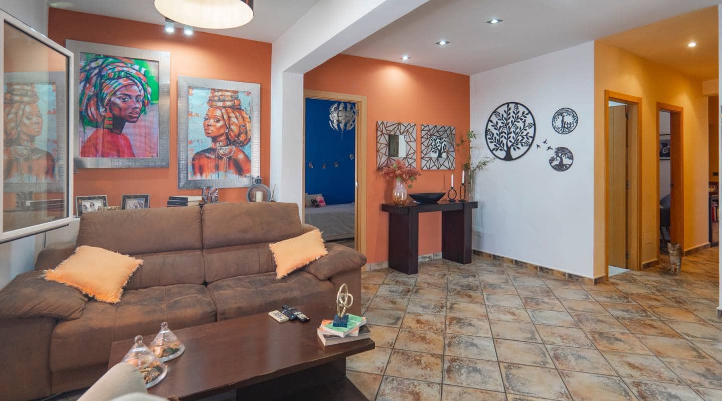 4 bedroom Villa for sale in Ciudad Quesada with pool - € 419,950 (Ref: 9311536)