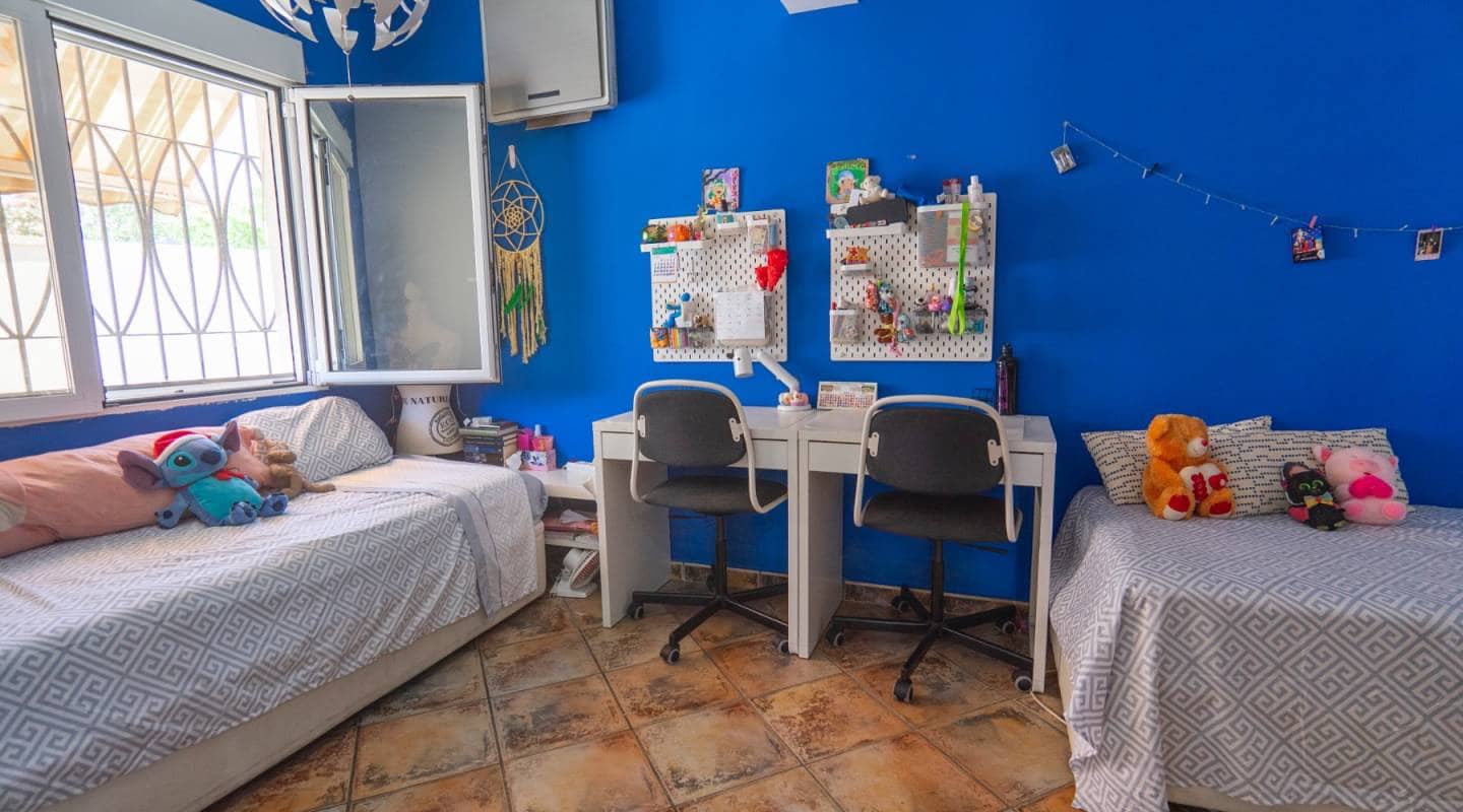 4 bedroom Villa for sale in Ciudad Quesada with pool - € 419,950 (Ref: 9311536)