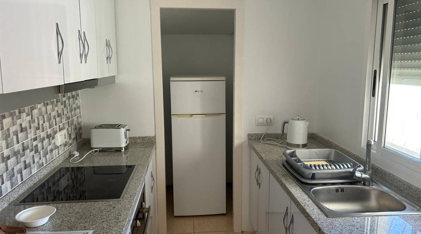 2 bedroom Villa for sale in La Marquesa with pool - € 215,000 (Ref: 9311537)