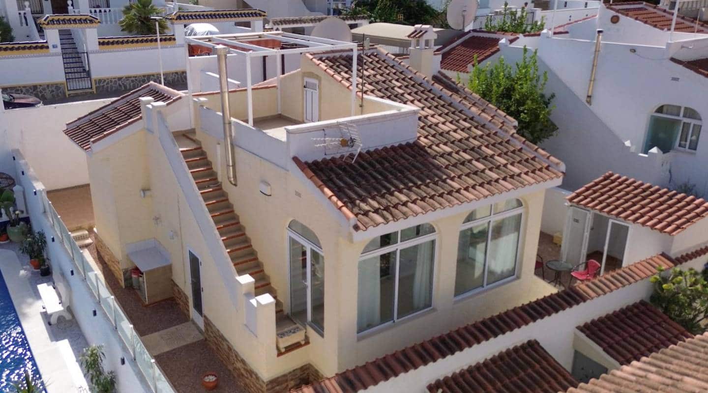 2 bedroom Villa for sale in La Marquesa with pool - € 215,000 (Ref: 9311537)