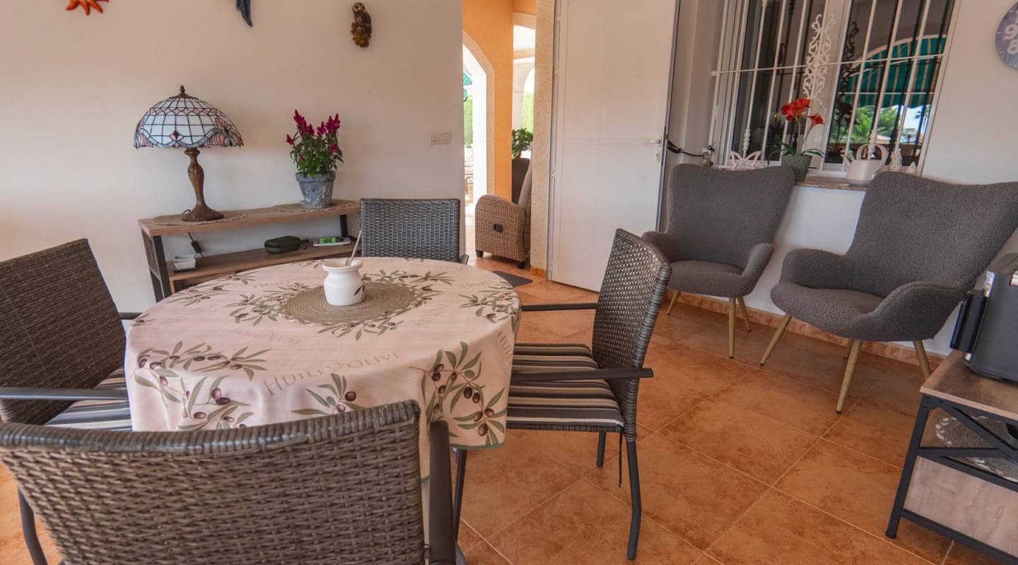 3 camera da letto Villa in vendita in Ciudad Quesada con piscina - 449.950 € (Rif: 9311538)