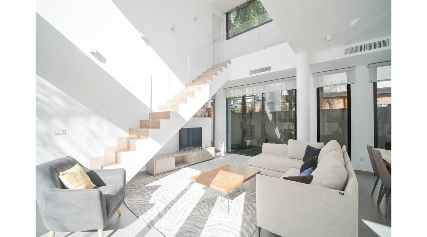 3 sypialnia Willa na sprzedaż w Pueblo Bravo z basenem - 650 000 € (Ref: 9311540)