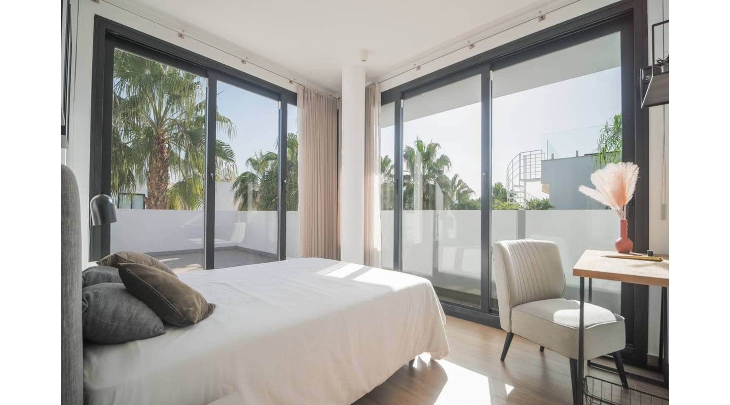 3 sypialnia Willa na sprzedaż w Pueblo Bravo z basenem - 650 000 € (Ref: 9311540)