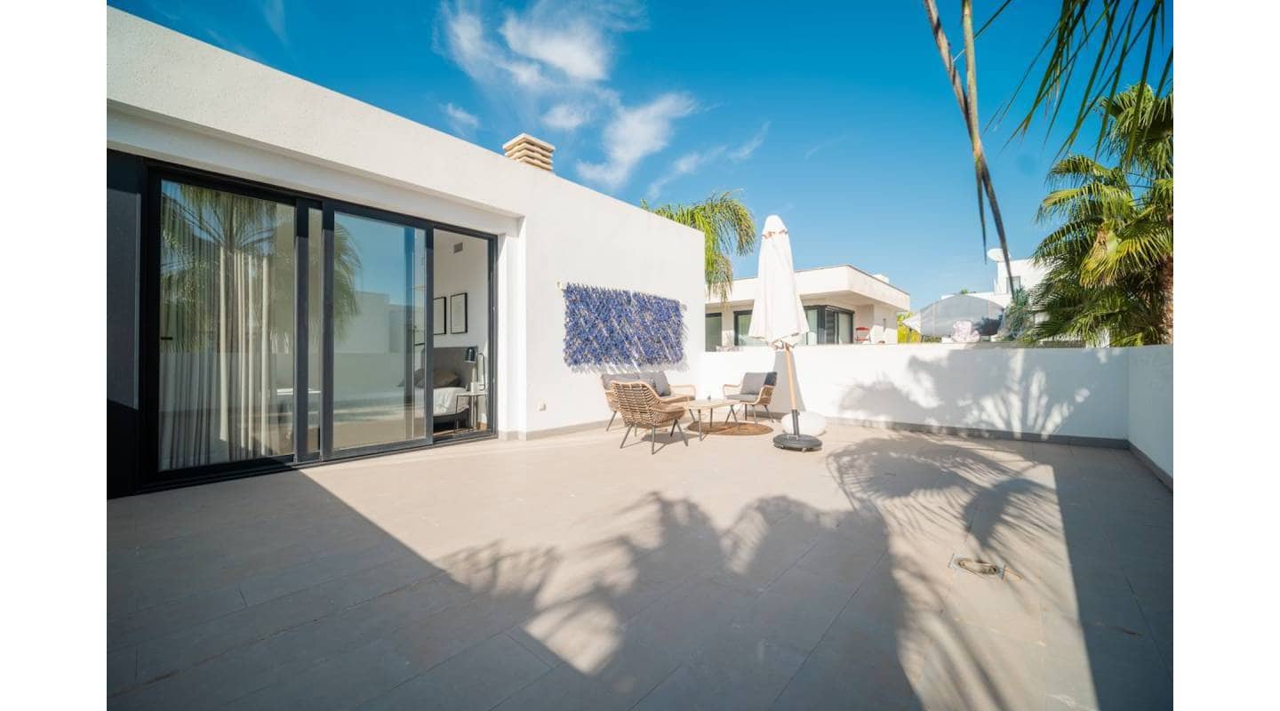 3 sypialnia Willa na sprzedaż w Pueblo Bravo z basenem - 650 000 € (Ref: 9311540)